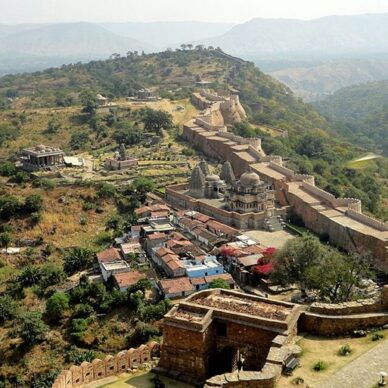 Aerial_view_of_Kumbhalgarh