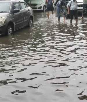 Urban Flooding Through a Human Lens Urban Flooding Through a Human Lens
